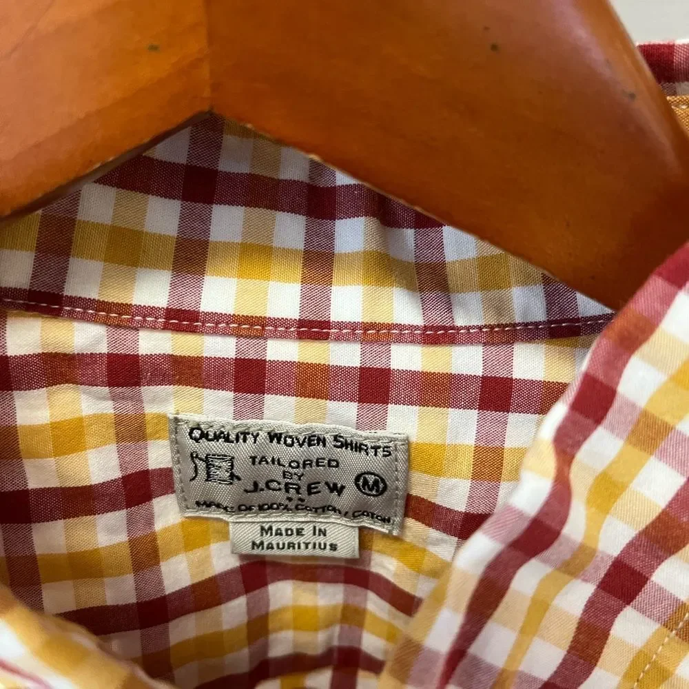 Tailored by J. Crew Red & Orange Plaid Button Down Shirt sz M EUC